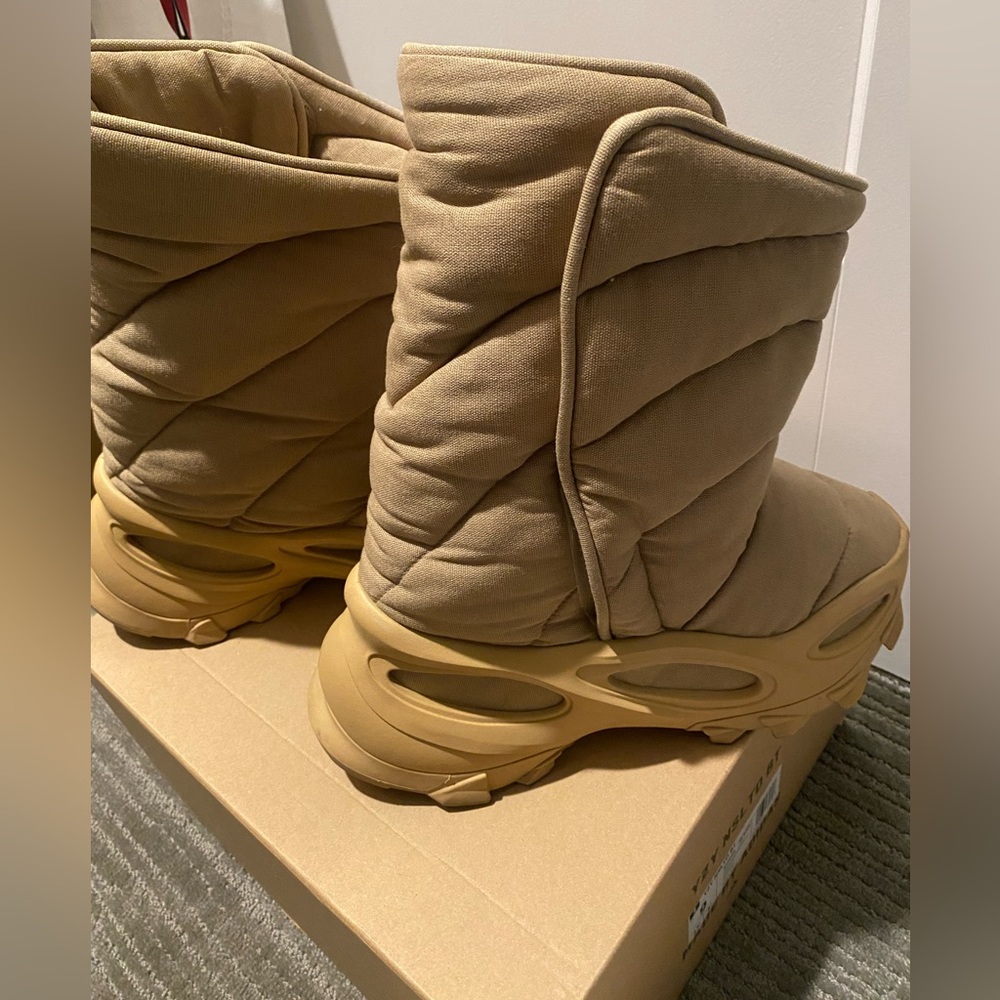 Yeezy NSLTD Boots